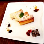 珈琲きゃろっと - 濃厚ベイクドチーズケーキ　単品450円/セット400円　2016/05