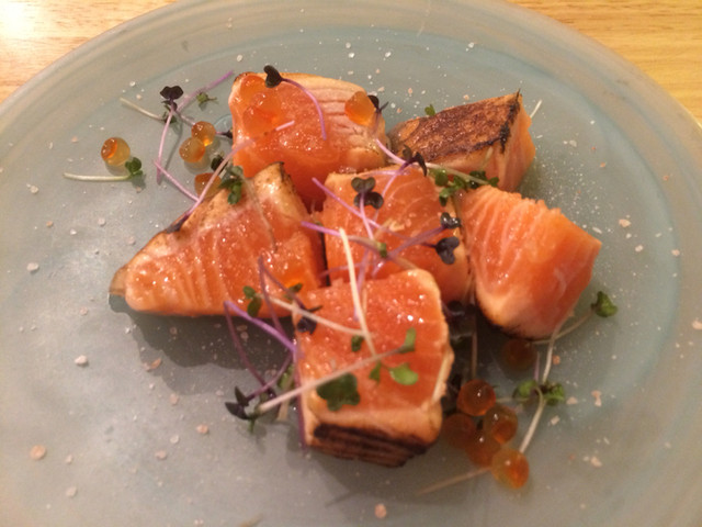 サーモンバル パーシャ(SALMONBAL PARTIA)>