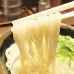 香川 一福 - 麺持ち上げ