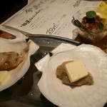 金獅子のヤキニク - バター醤油ホタテ。