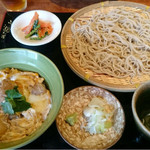 食堂 みつば - ミニ親子丼と蕎麦セット　1000円