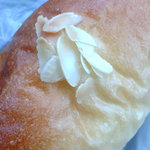 ピーナッツバター - クリームパン
