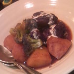食彩酒房 会家 - 牛ほほ肉のワイン味噌煮込み