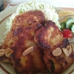 小さな森のレストラン ポパイ - ガーリックチキンアップ