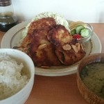 小さな森のレストラン ポパイ - ガーリックチキンセット980円