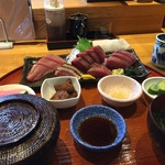 海鮮料理 みはる - かつを刺身定食1700円