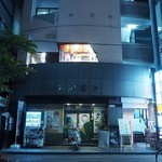 Yakiniku Mi-To Panchi - ビルの二階がお店
