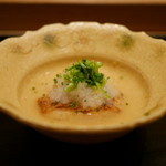 虎白 - 喉黒の焼き浸し、壬生菜乗せ　2016年2月