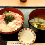 平塚魚市場食堂 - 三色丼（酢飯）