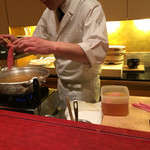 にくの匠 三芳 - 約4秒しゃぶしゃぶしています。