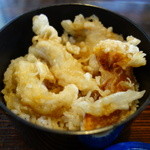 Chikuma Soba - セットのイカ天丼、タレは蕎麦汁となります
