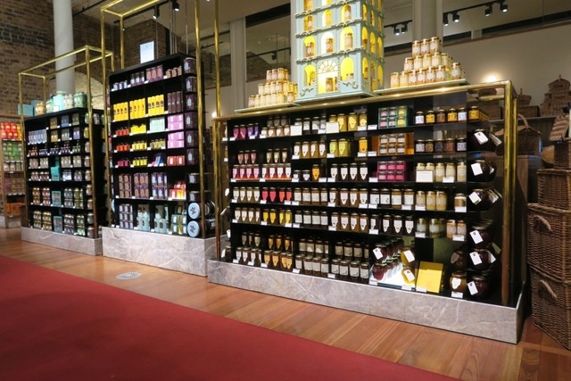 Fortnum & Mason St Pancras - キングズ・クロス / セント
