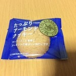 バッケンモーツァルト 中央通り本店 - お菓子