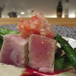 裕の輪 - ヨコワマグロのレアステーキ