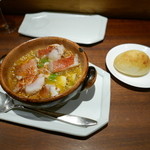 アカ - 16.5　金目鯛のアヒージョ