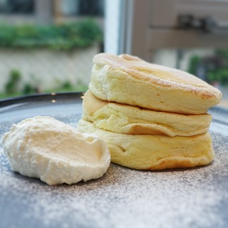 ミカサデコ&カフェ神宮前_0