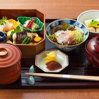 【平日限定20食】●縁高（ふちだか）御膳