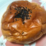 パン工場 - 料理写真:あんパン(しわしわになっちゃいましたが…)