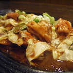 ととや - 上ホルモンとキャベツの味噌炒め