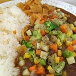 カレー風味すずき - 福神漬けとブラックペッパーを投入