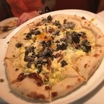 カトリカ - 納豆のピッツァ