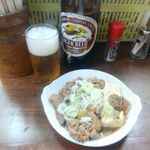 大統領 - 瓶ビールと名物の煮込み(16.0526)