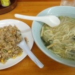 サッポロラーメン 新居浜西店 - 