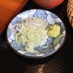 手打ちそば・梁 - シャキッとさせられる薬味