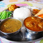 チャコール キッチン - ダル・チキンカレー