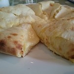 イエティの家 - チーズナン
