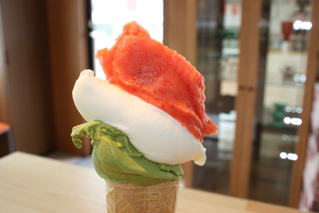 GELATERIA Geream Nishino ten, Sapporo, Japan