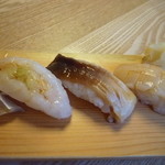 伊勢鮨 - 甘く肉厚のボタン海老、柔らかいホッキ貝、甘い帆立貝