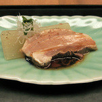 白 - 6】大和豚の鼈甲煮　春大根(2016.5月)