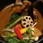 Rojiura Curry SAMURAI. 西野店 - 2016年5月 チキンと野菜 1180円（税込）チキンと野菜アップ