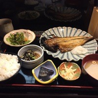ごちそう家 ぽん太 八丁堀店 - 焼き魚定食850円也。