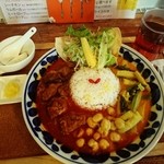 パニ カフェ - 辛カラチキン+アスパラ、ライス150g＠980円 