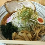 つじ製麺所 - 冷やし煮干し中華