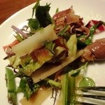 ラ ニュイ ブランシュ - ホタルイカと山菜のサラダ