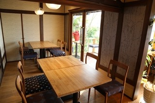Kappou Baru Kyouhiro - テーブル席