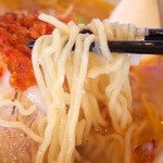 拉麺専門店　麺や - 2016年5月　麺持ち上げ