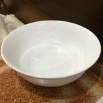 トリム - 201605 トリム　ん？？？取り皿ではないね＠＠ 灰皿みたいだ(笑)