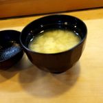 初花鮨 - しじみ味噌汁