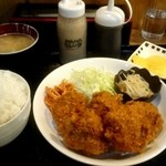 ごはんの店 絆 - ヒレカツ定食600円 ご飯大盛50円   650円