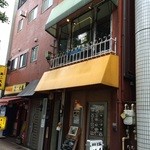 201605 トリム　外観（２階です）