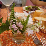 シェ ジロー - 1000円ランチ（前菜、パン）