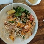 タイ国専門食堂 - パッタイ　大盛り
            
            