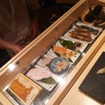 丸萬寿司 - ネタケース　