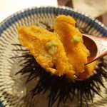 丸萬寿司 - 先付　三陸産 活雲丹リフト