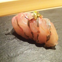 丸萬寿司 - 握り　鯵