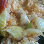 ゆうき - 具は鶏肉、玉ねぎ、ピーマン